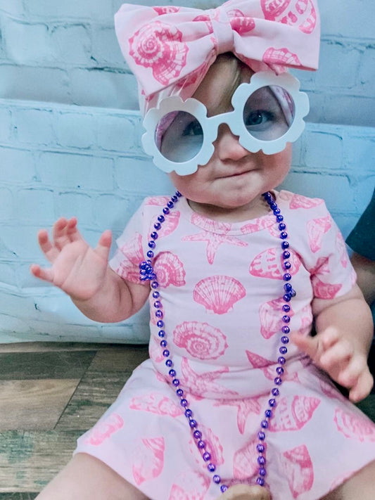 Baby Sunglasses | Flower Shaped (fits babies and toddlers)